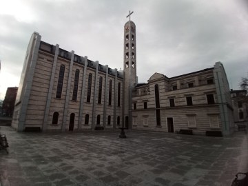 CatholicChurch009.jpg