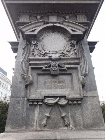 PametnikLevski007.jpg