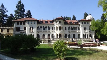 palace4.jpg